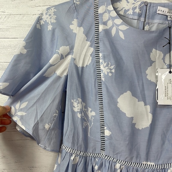 NWT ENDLESS ROSE TOP - Picture 3 of 5